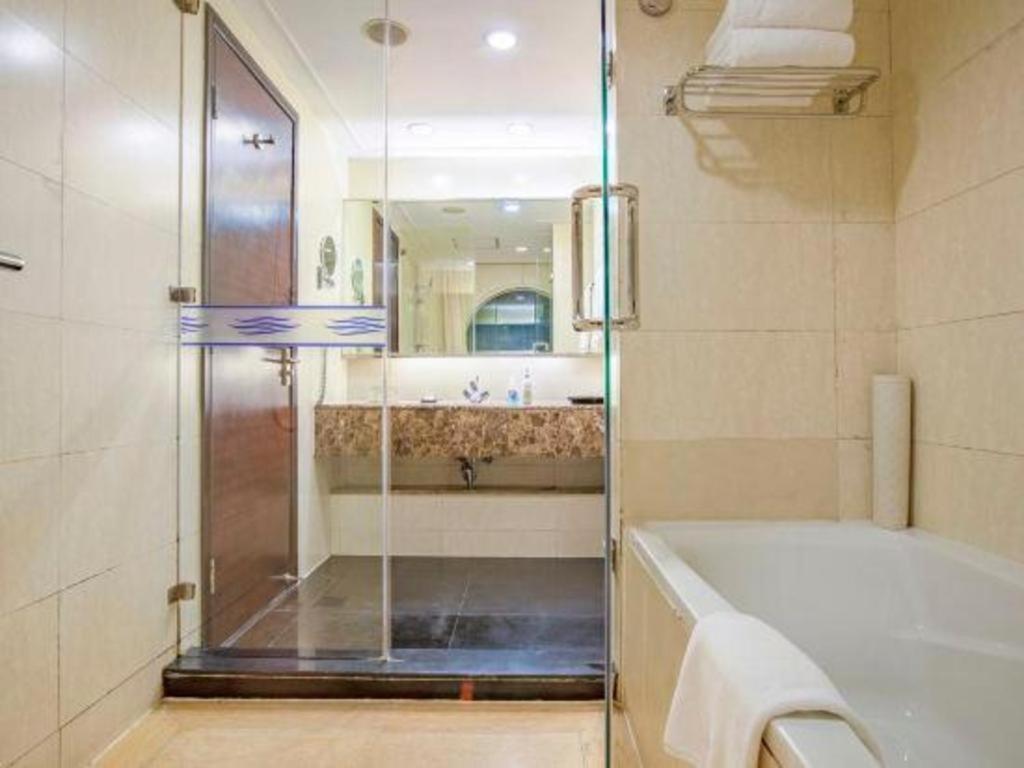 Qingdao Blue Horizon Hotel - Laoshan Exterior foto