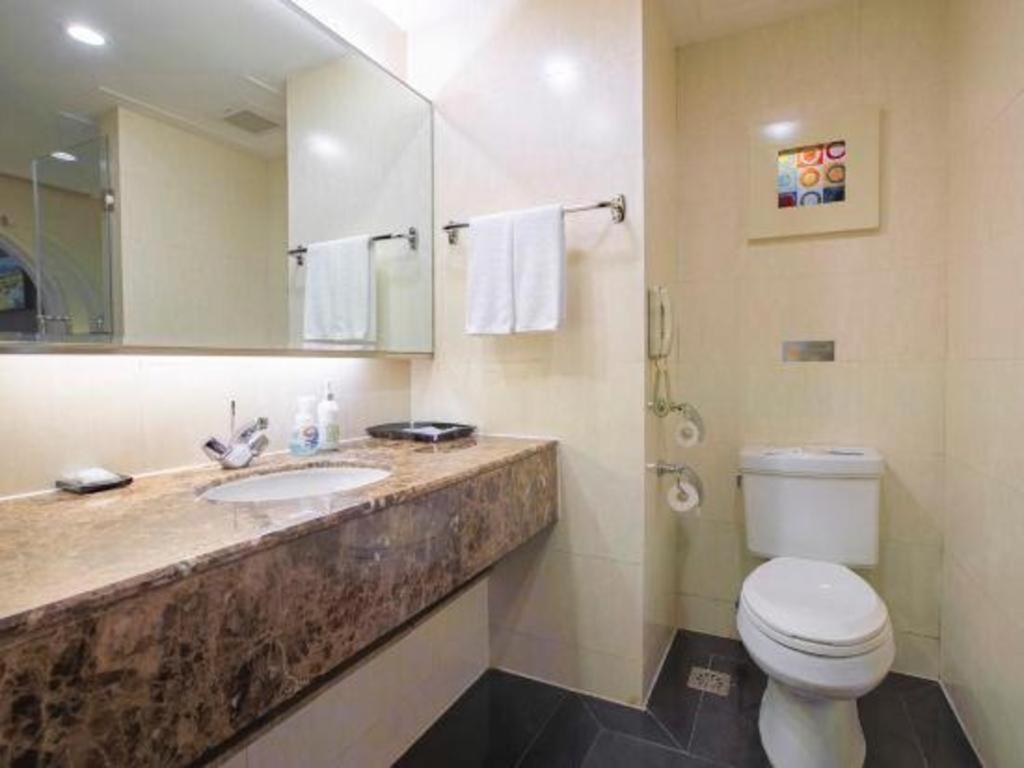 Qingdao Blue Horizon Hotel - Laoshan Exterior foto